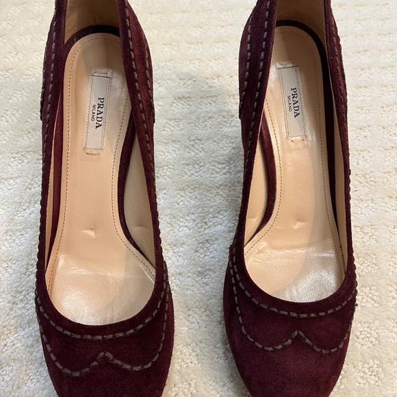 Prada burgundy suede pumps, platform, size 7.5. - Picture 7 of 8